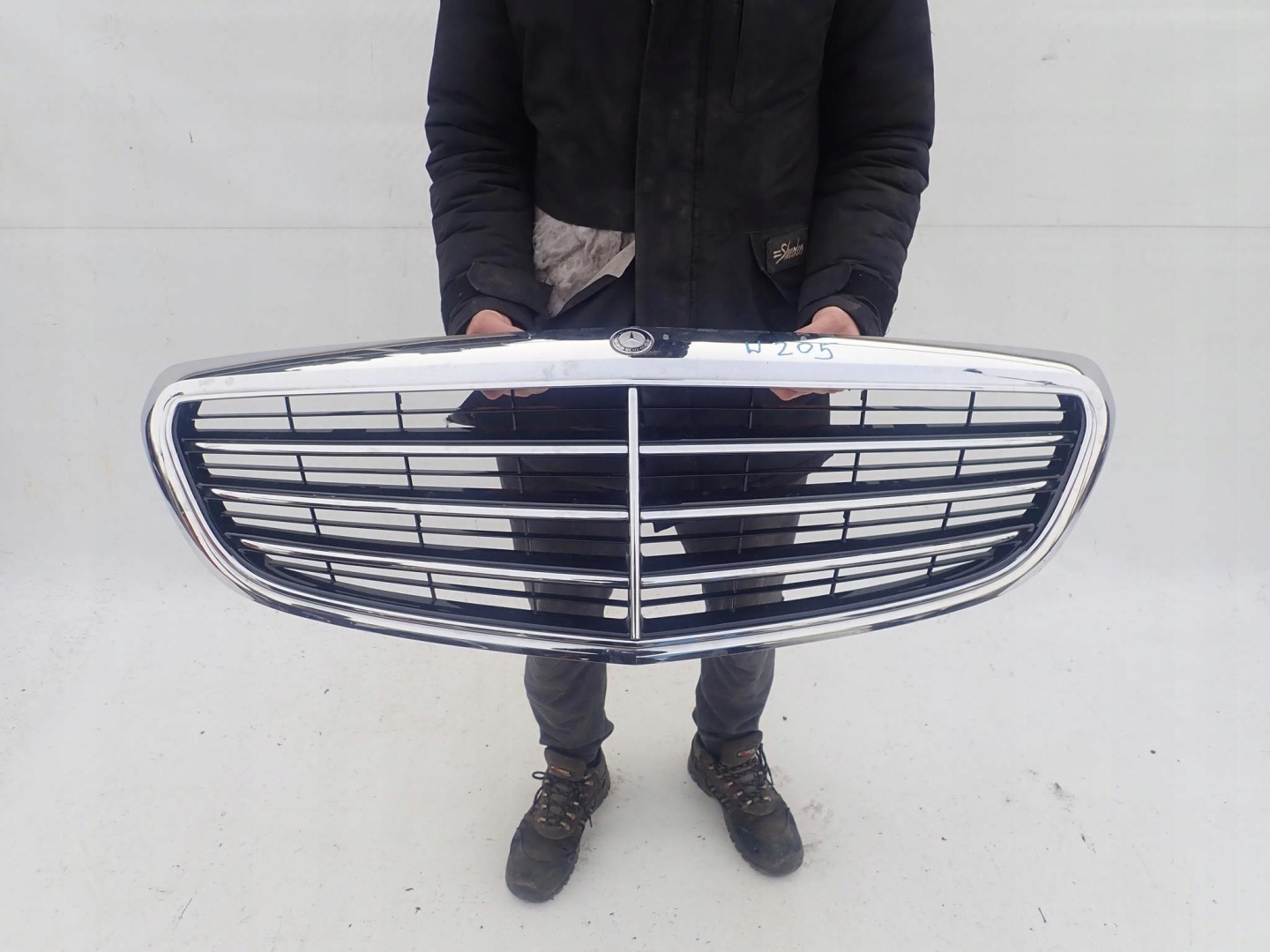 Mercedes-Benz C-Klasse W205 Kühlergrill FRONTGRILL Kühlergitter - Thumbnail 1