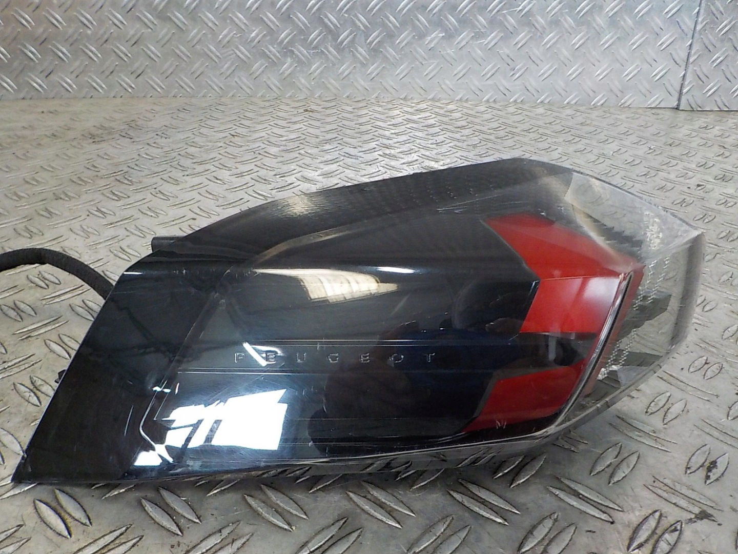 Peugeot 2008 Rückleuchte Rearlamp - Thumbnail 1