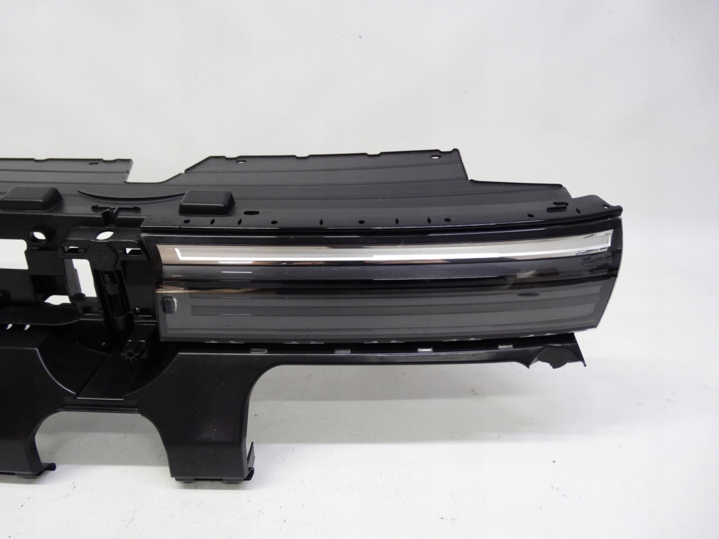 VW Tiguan Kühlergrill FRONTGRILL Kühlergitter 571853653A - Thumbnail 7
