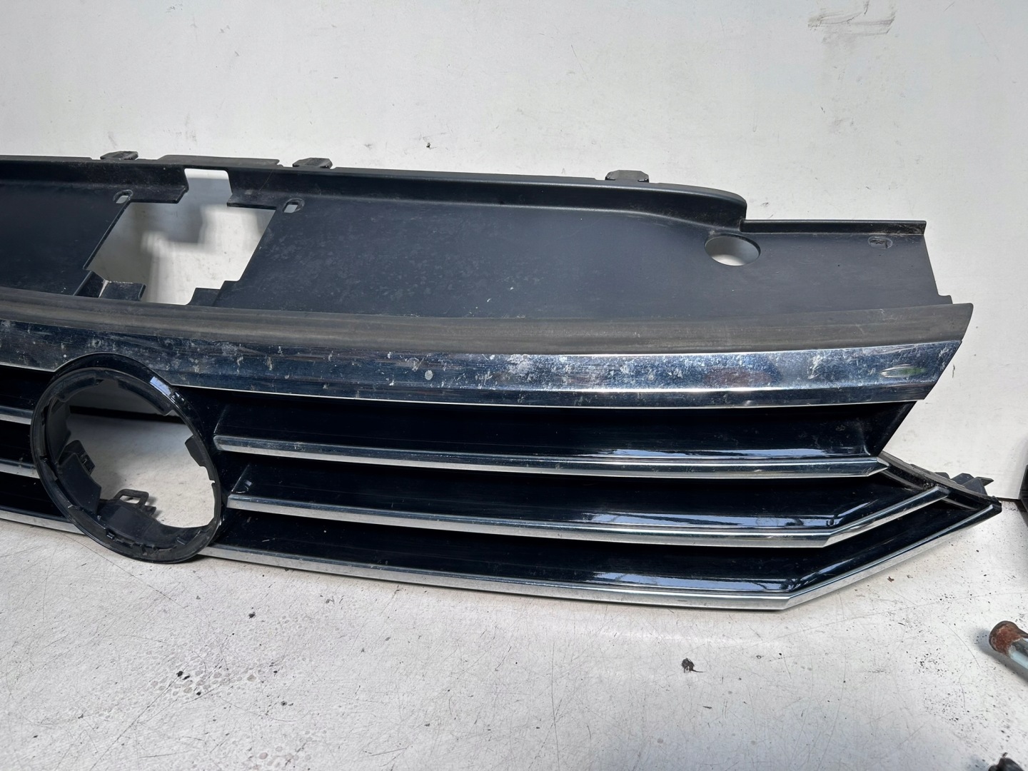 VW Passat B8 Kühlergrill FRONTGRILL Kühlergitter 3G0853653 - Thumbnail 3