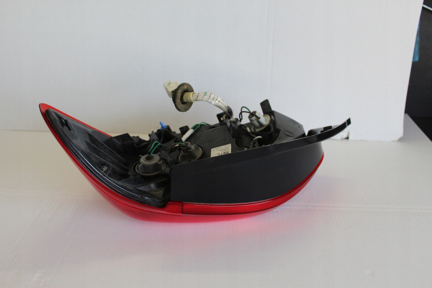 Mitsubishi Space Star A00 Rückleuchte 8330B021 Rearlamp - Thumbnail 4