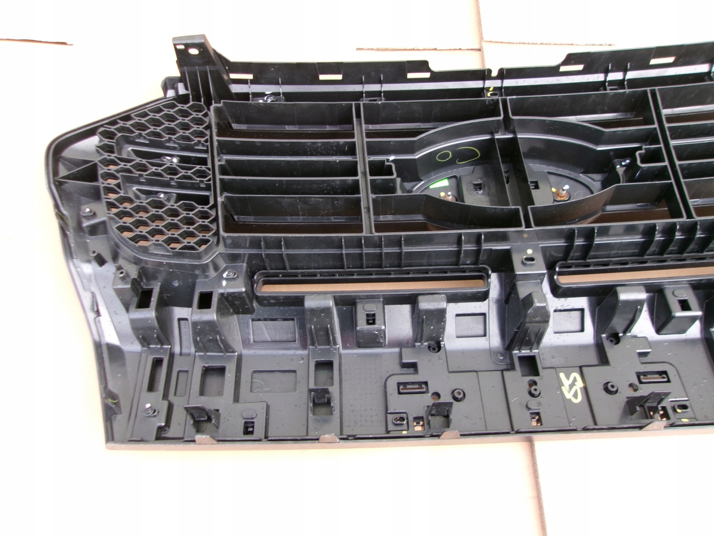Ford Ranger 4 Mk4 Kühlergrill FRONTGRILL Kühlergitter JB3B8350BGRIL - Thumbnail 2