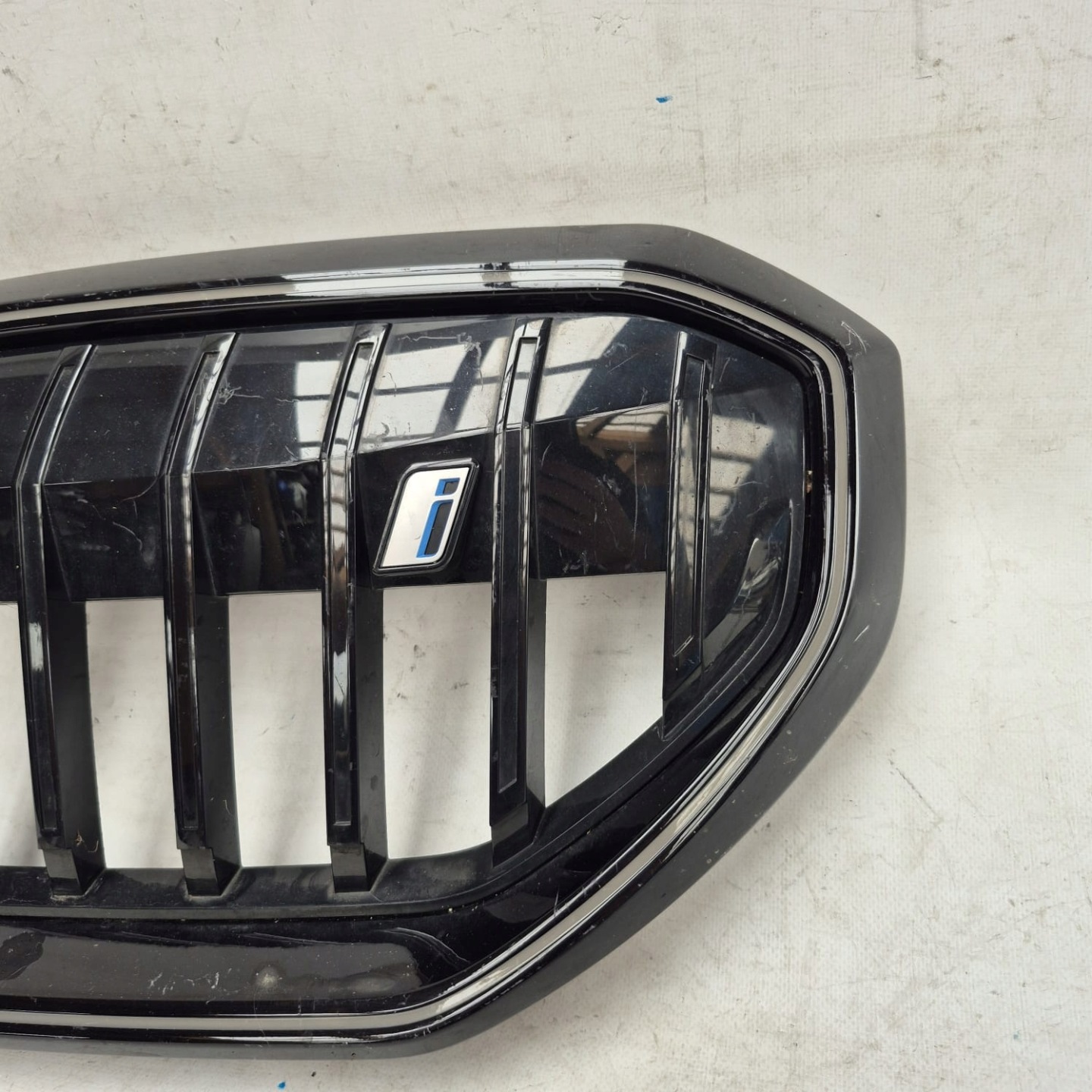 BMW 5 G61 Kühlergrill FRONTGRILL Kühlergitter 8084683 - Thumbnail 9