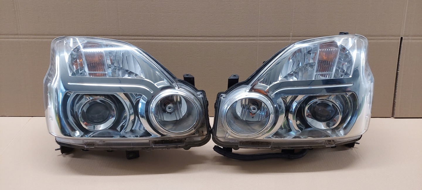 Frontscheinwerfer Nissan X-Trail T31 NISSANXTR Xenon Links Headlight - Thumbnail 1