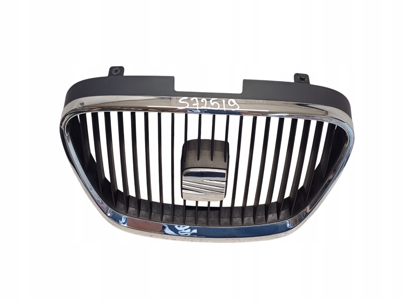 SEAT Leon III 1P Kühlergrill FRONTGRILL Kühlergitter 1P0853654AR - Thumbnail 1