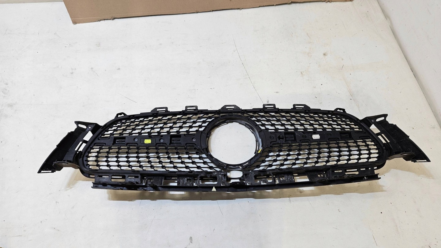 Mercedes-Benz E-Klasse W238 Kühlergrill FRONTGRILL Kühlergitter A2388880400 - Thumbnail 8