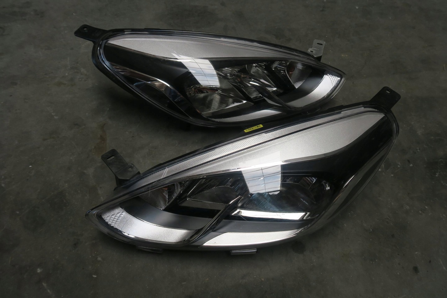 Frontscheinwerfer Ford Fiesta VIII Mk8 H1BB13W030AE LED Links Headlight - Thumbnail 1
