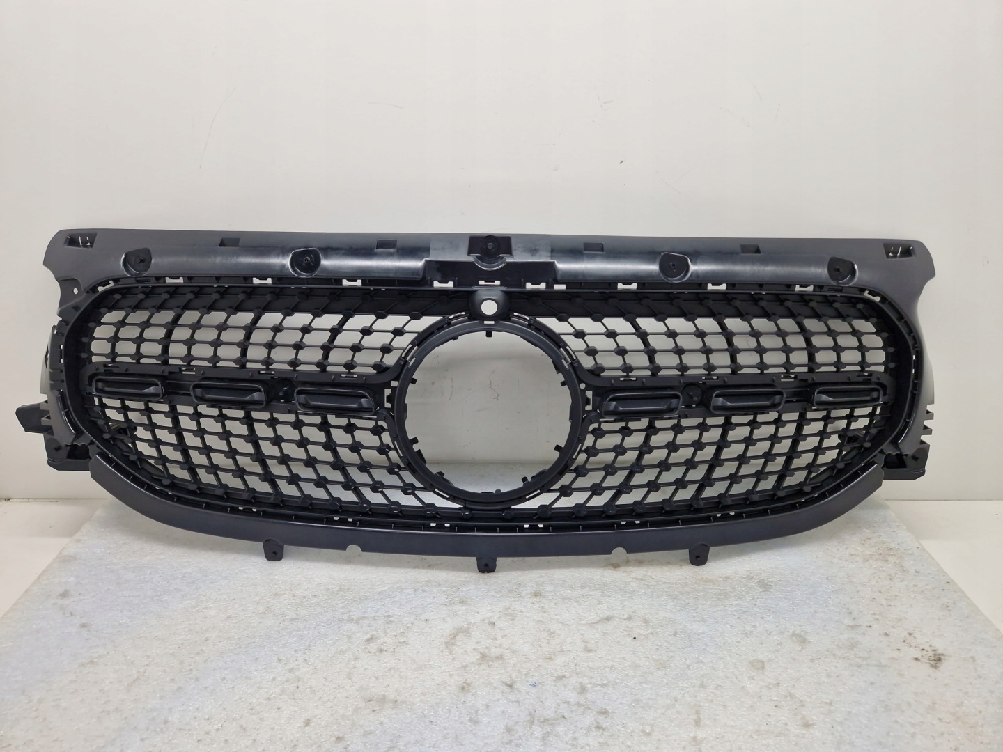 Mercedes-Benz GLA W247 Kühlergrill FRONTGRILL Kühlergitter A2478883900 - Thumbnail 1