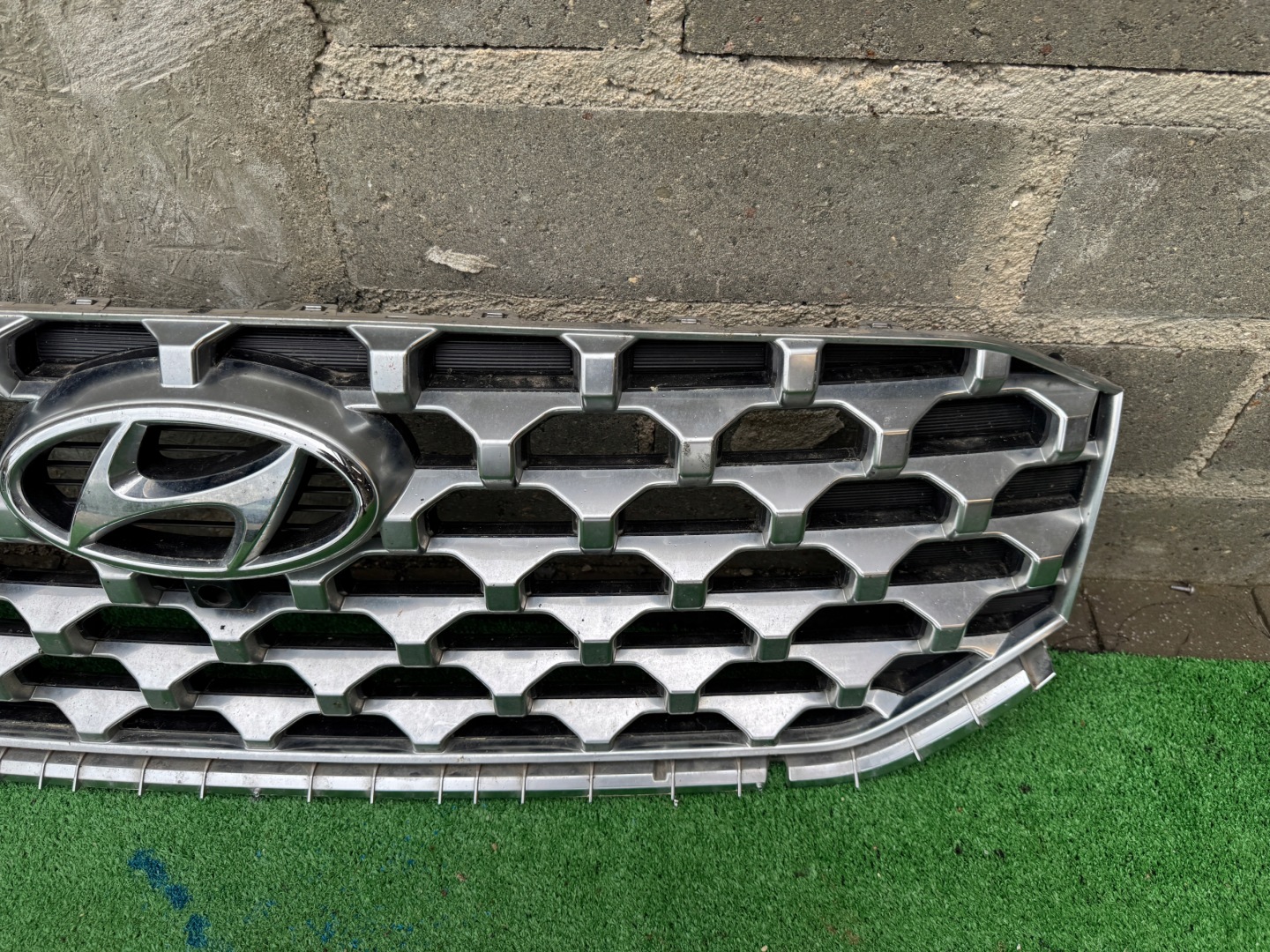 Hyundai Santa Fe TM Kühlergrill FRONTGRILL Kühlergitter - Thumbnail 8