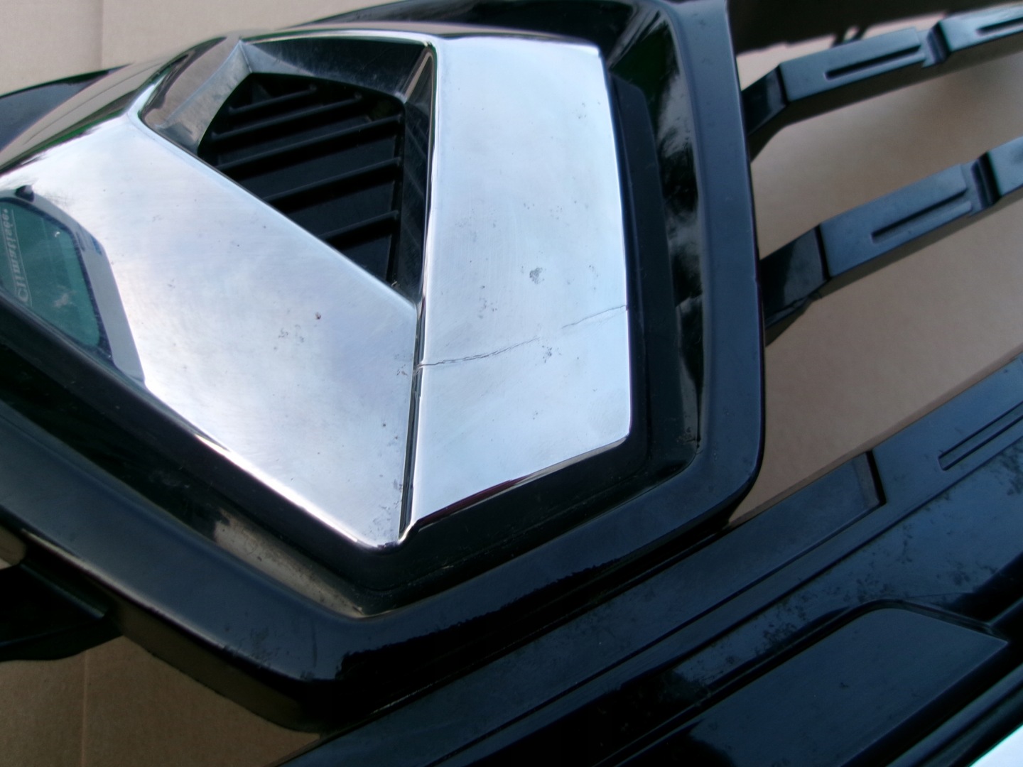 Renault MĂ©gane I BA.. Kühlergrill FRONTGRILL Kühlergitter 623109985R - Thumbnail 4