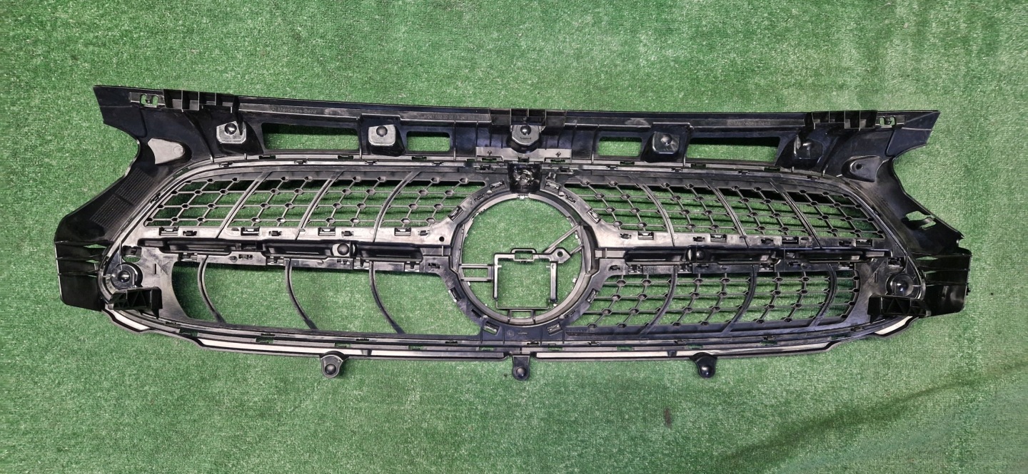 Mercedes-Benz GLA W156 Kühlergrill FRONTGRILL Kühlergitter W2478883201 - Thumbnail 5