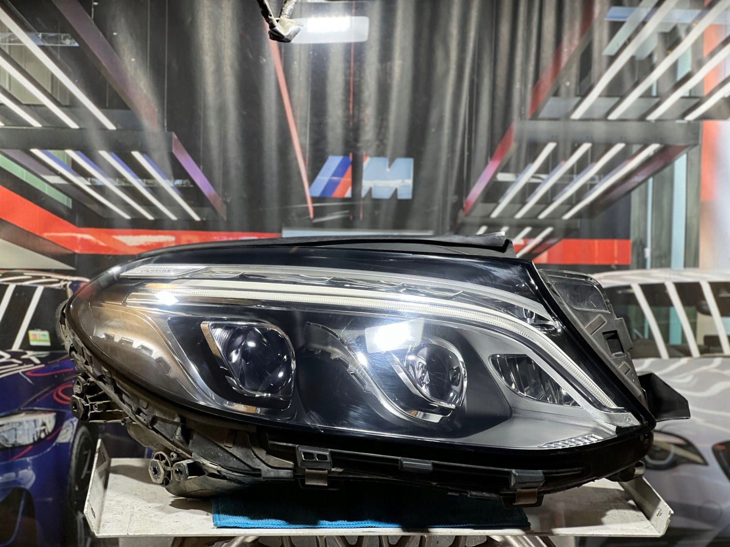 Frontscheinwerfer Mercedes-Benz GLE W166 A1669067602 ILS Rechts Headlight - Thumbnail 1