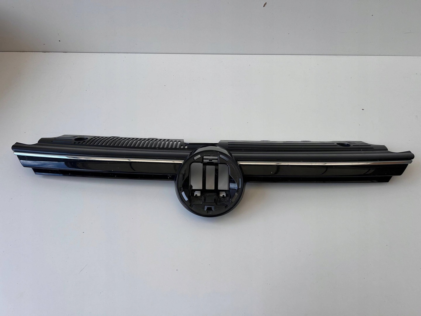 VW Golf V Kühlergrill FRONTGRILL Kühlergitter 5H0853655 - Thumbnail 1
