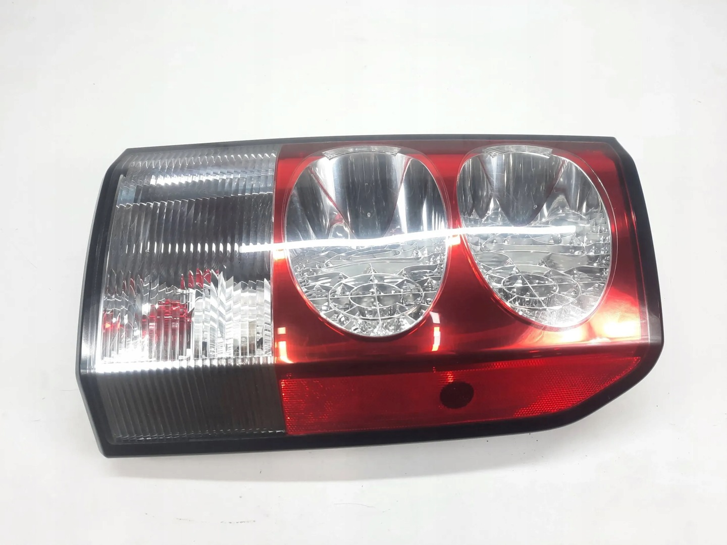 Land Rover Discovery LA Rückleuchte Rearlamp - Thumbnail 3