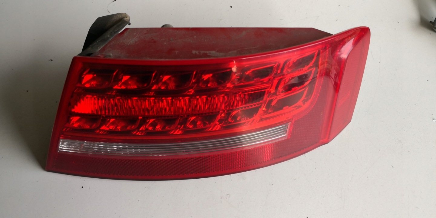 Audi A5 Rückleuchte 8T8945096D Rearlamp - Thumbnail 1