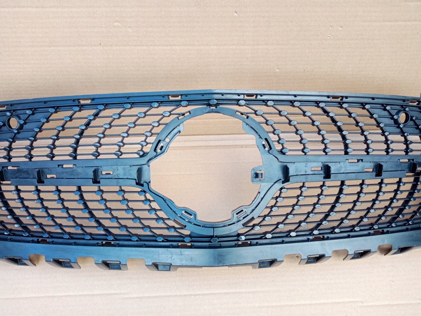 Mercedes-Benz CLA C118 Kühlergrill FRONTGRILL Kühlergitter A1188880200 - Thumbnail 3