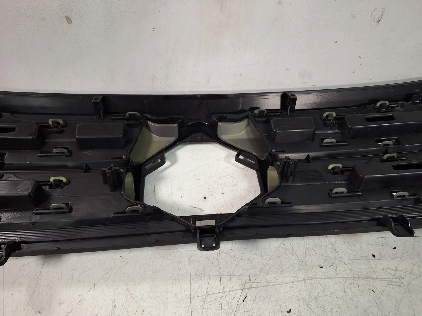 Suzuki Vitara I ET Kühlergrill FRONTGRILL Kühlergitter - Thumbnail 8