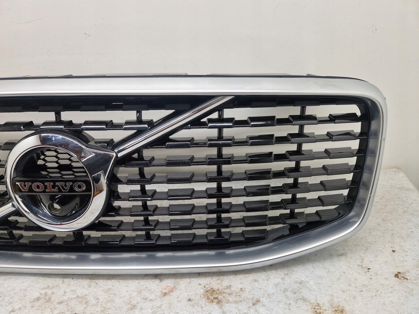 Volvo XC60 Kühlergrill FRONTGRILL Kühlergitter 31457464MA - Thumbnail 3