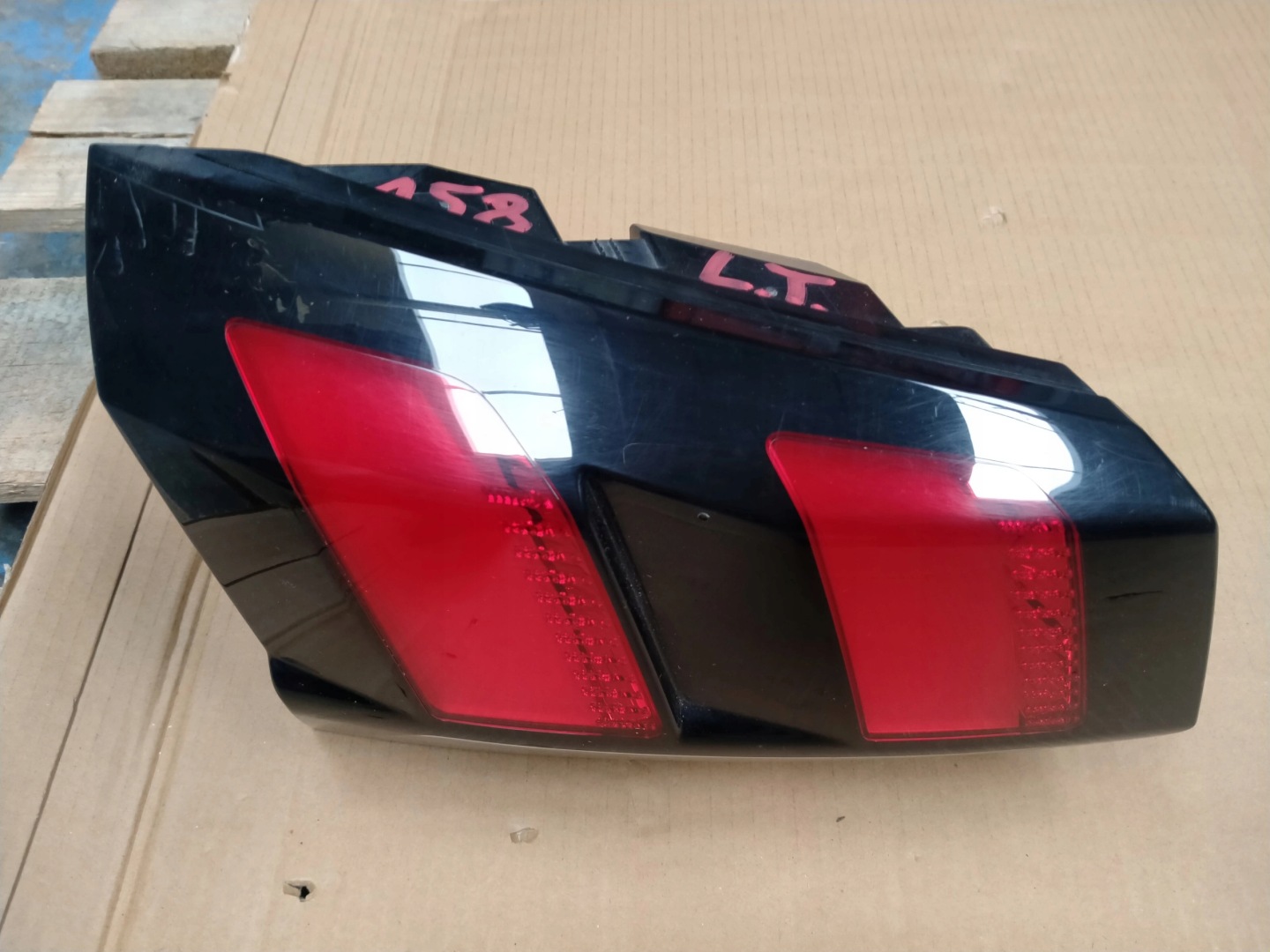 Peugeot 5008 Rückleuchte 9811027780 Rearlamp - Thumbnail 1