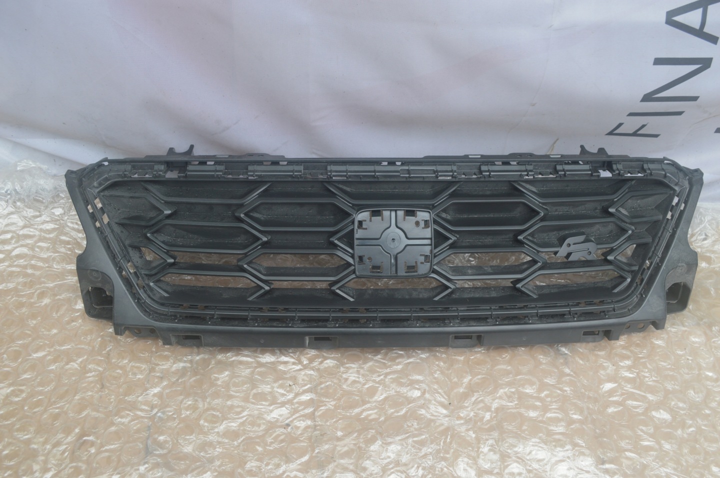 SEAT Arona 76F Kühlergrill FRONTGRILL Kühlergitter 76F985365 - Thumbnail 1