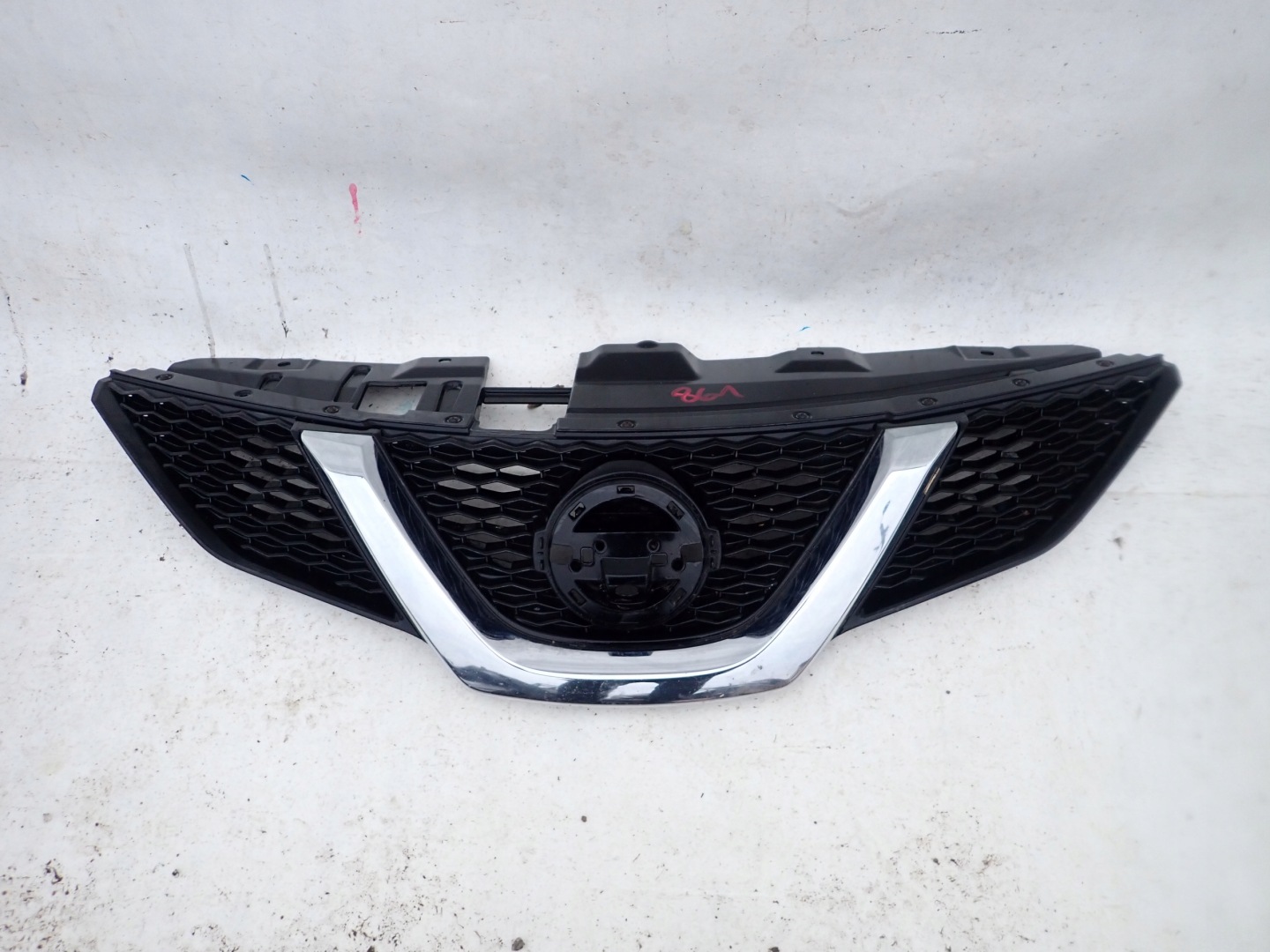 Nissan Qashqai J11 Kühlergrill FRONTGRILL Kühlergitter 623104EA1D - Thumbnail 1