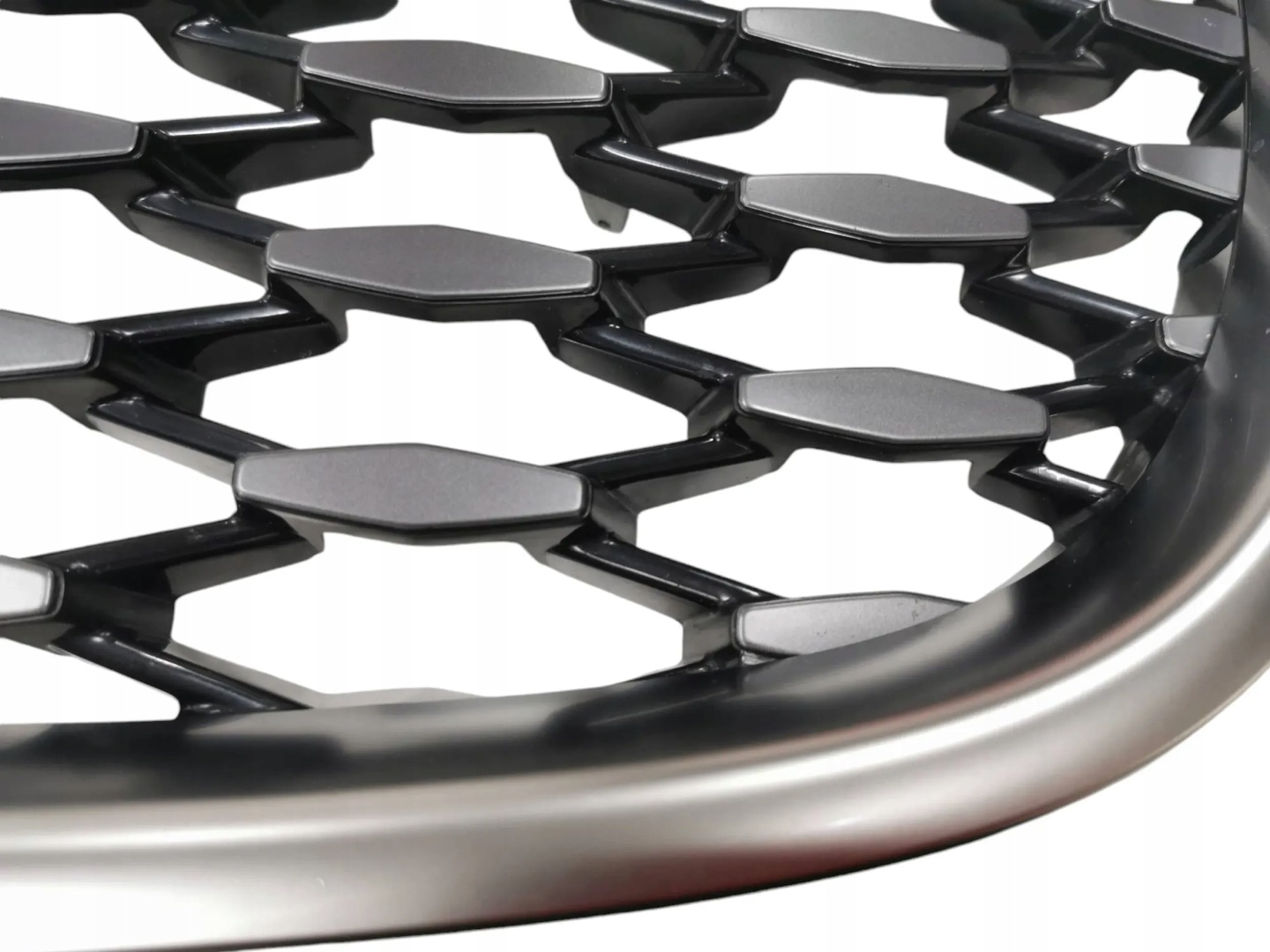 Jaguar XF X250 Kühlergrill FRONTGRILL Kühlergitter DX63018K28BA - Thumbnail 11