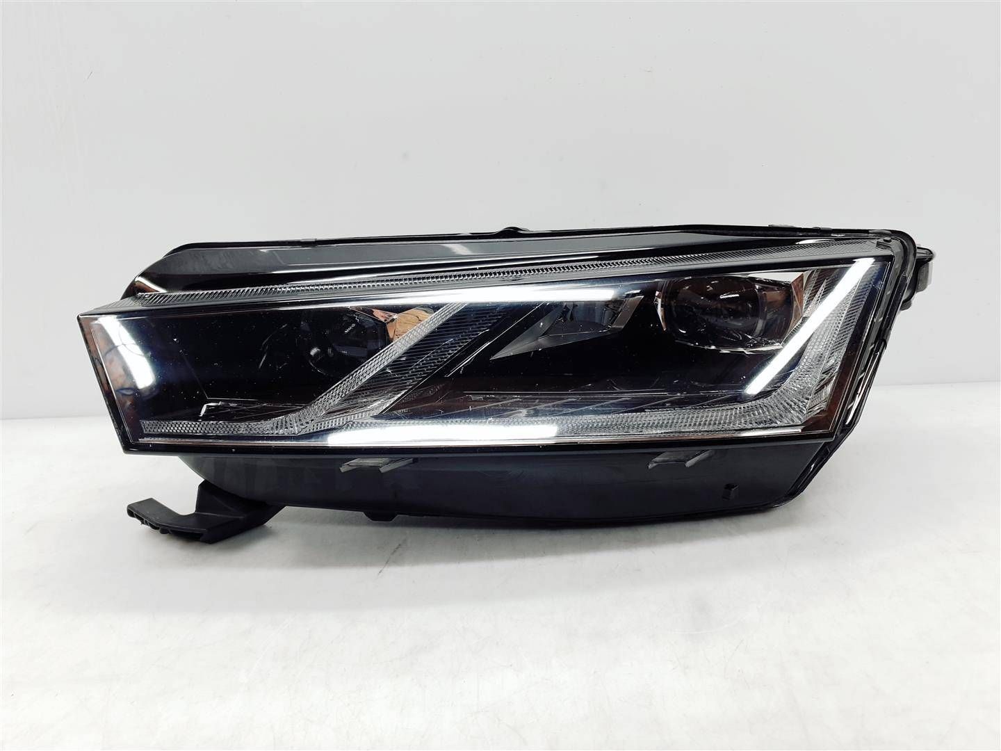 Frontscheinwerfer Skoda Octavia III 5E LED Links Scheinwerfer Headlight - Thumbnail 1