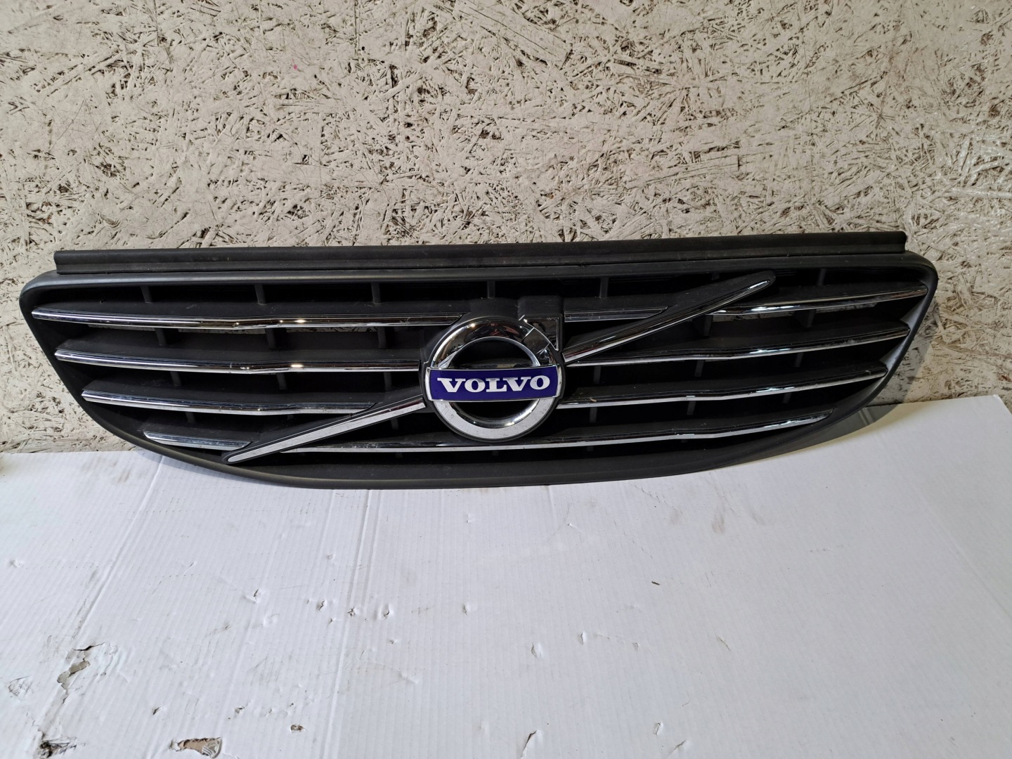 Volvo XC60 Kühlergrill FRONTGRILL Kühlergitter - Thumbnail 1