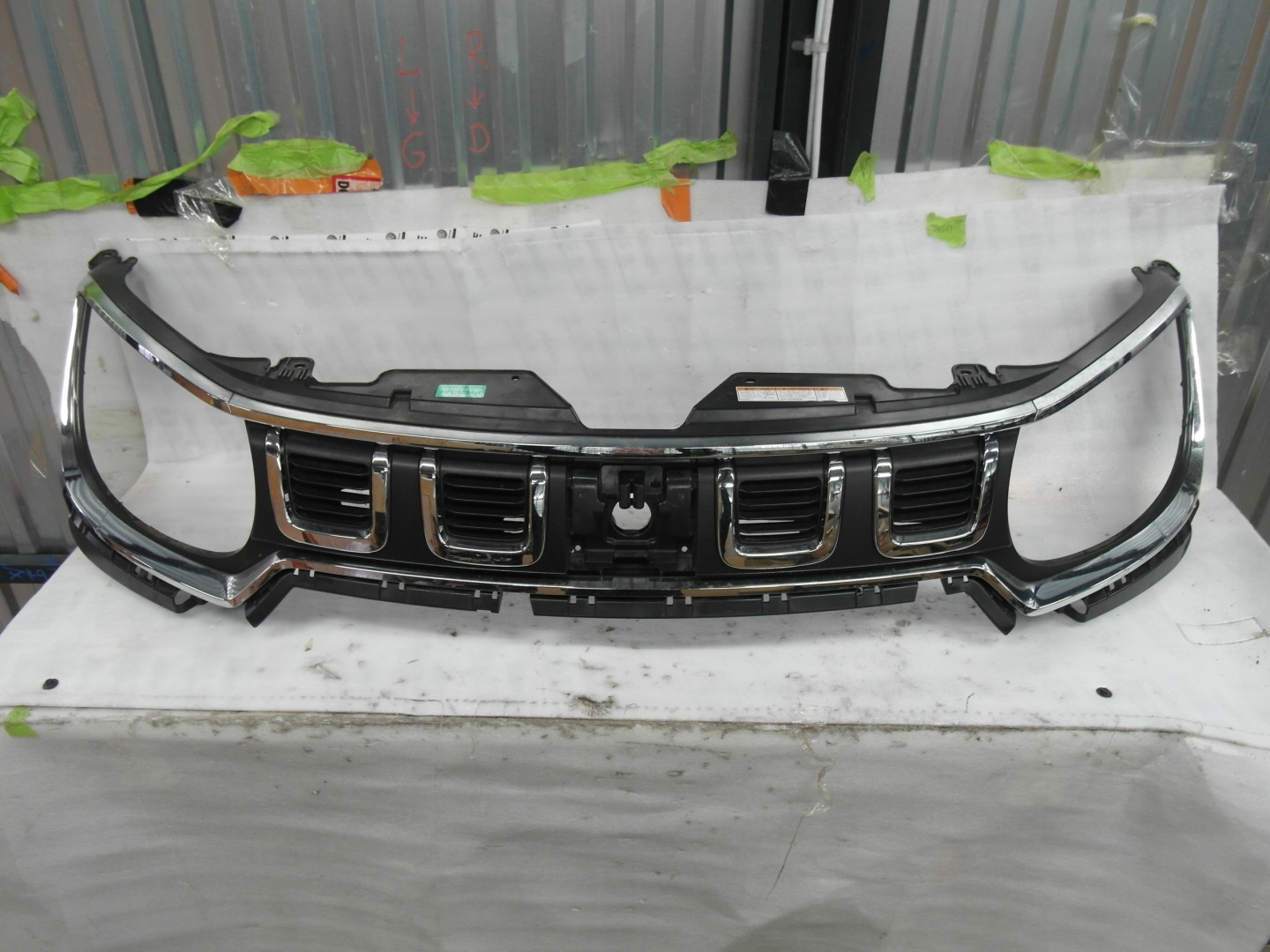 Suzuki Ignis I FH Kühlergrill FRONTGRILL Kühlergitter 7211173S07211 - Thumbnail 1