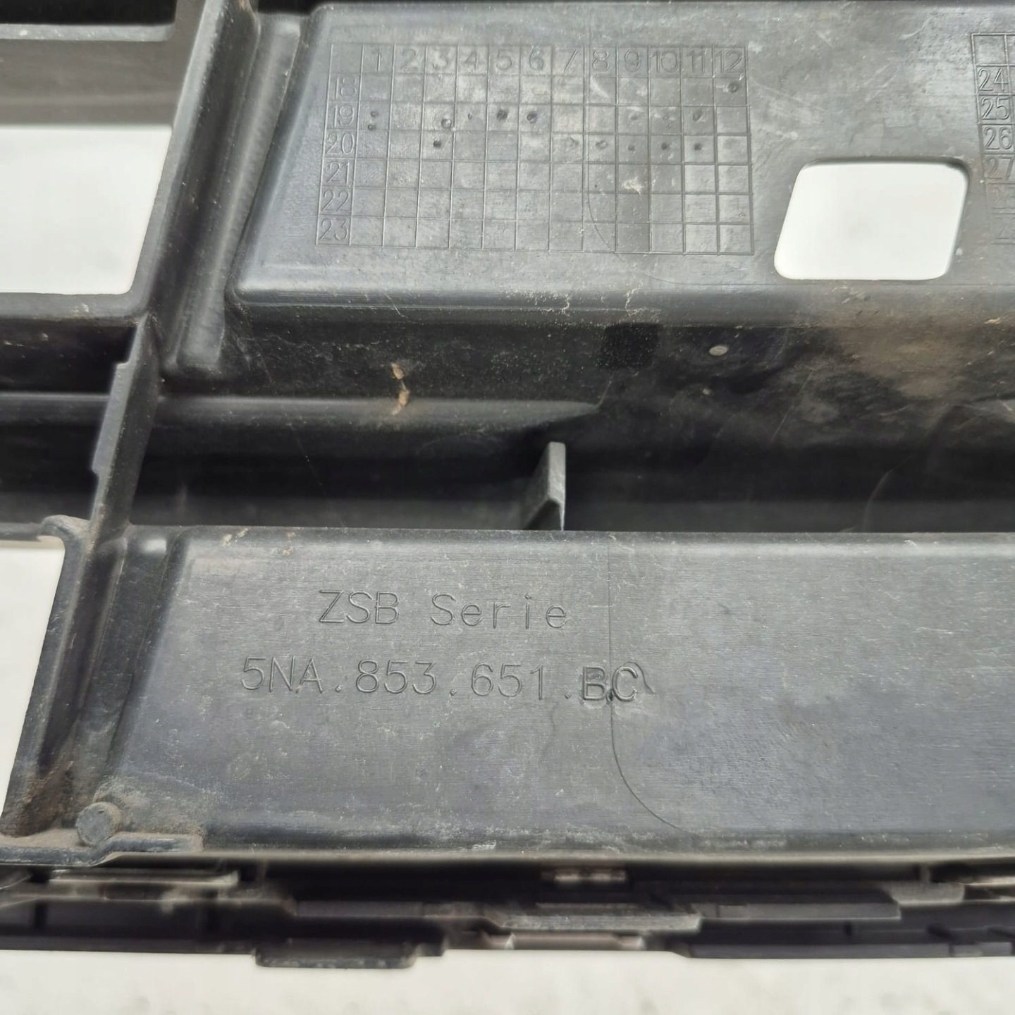 VW Tiguan Kühlergrill FRONTGRILL Kühlergitter 5NA853651BC - Thumbnail 11