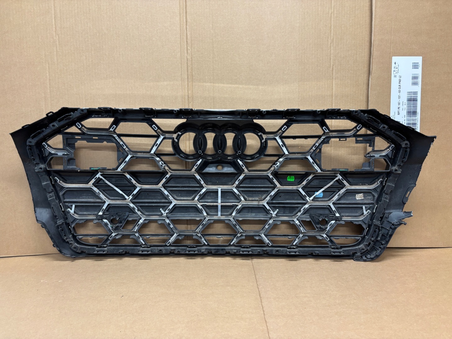 Audi A6 Kühlergrill FRONTGRILL Kühlergitter 4K0853651T - Thumbnail 8