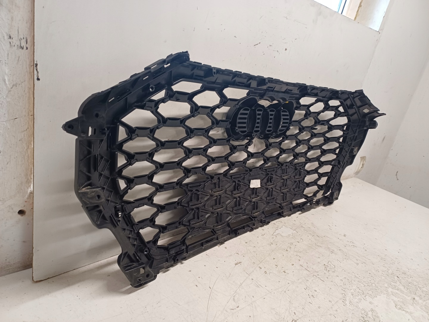 Audi Q3 Kühlergrill FRONTGRILL Kühlergitter 83F853651RT - Thumbnail 7