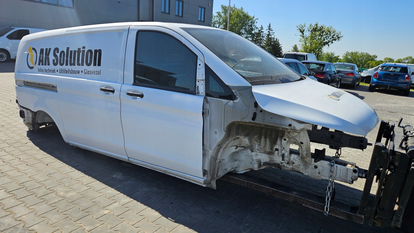 Mercedes-Benz Vito W447 Tür Vorne Rechts Door Porta Porte - Thumbnail 1