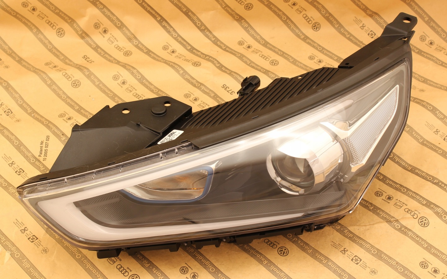 Frontscheinwerfer Hyundai IONIQ AE 92101G2120 Bi-Xenon Links Headlight - Thumbnail 1