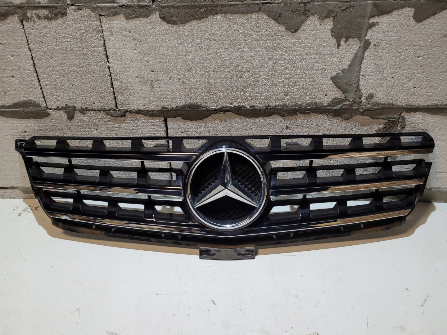 Mercedes-Benz GLE W166 Kühlergrill FRONTGRILL Kühlergitter A1668800985 - Thumbnail 1