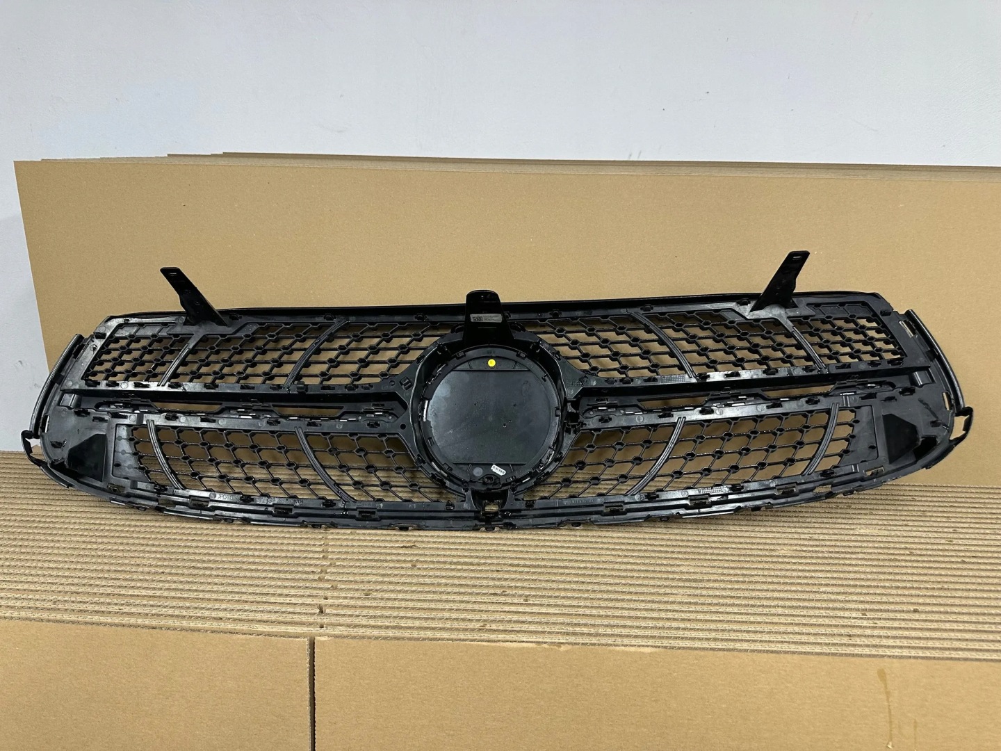 Mercedes-Benz GLC W253 Kühlergrill FRONTGRILL Kühlergitter A2538809704 - Thumbnail 5