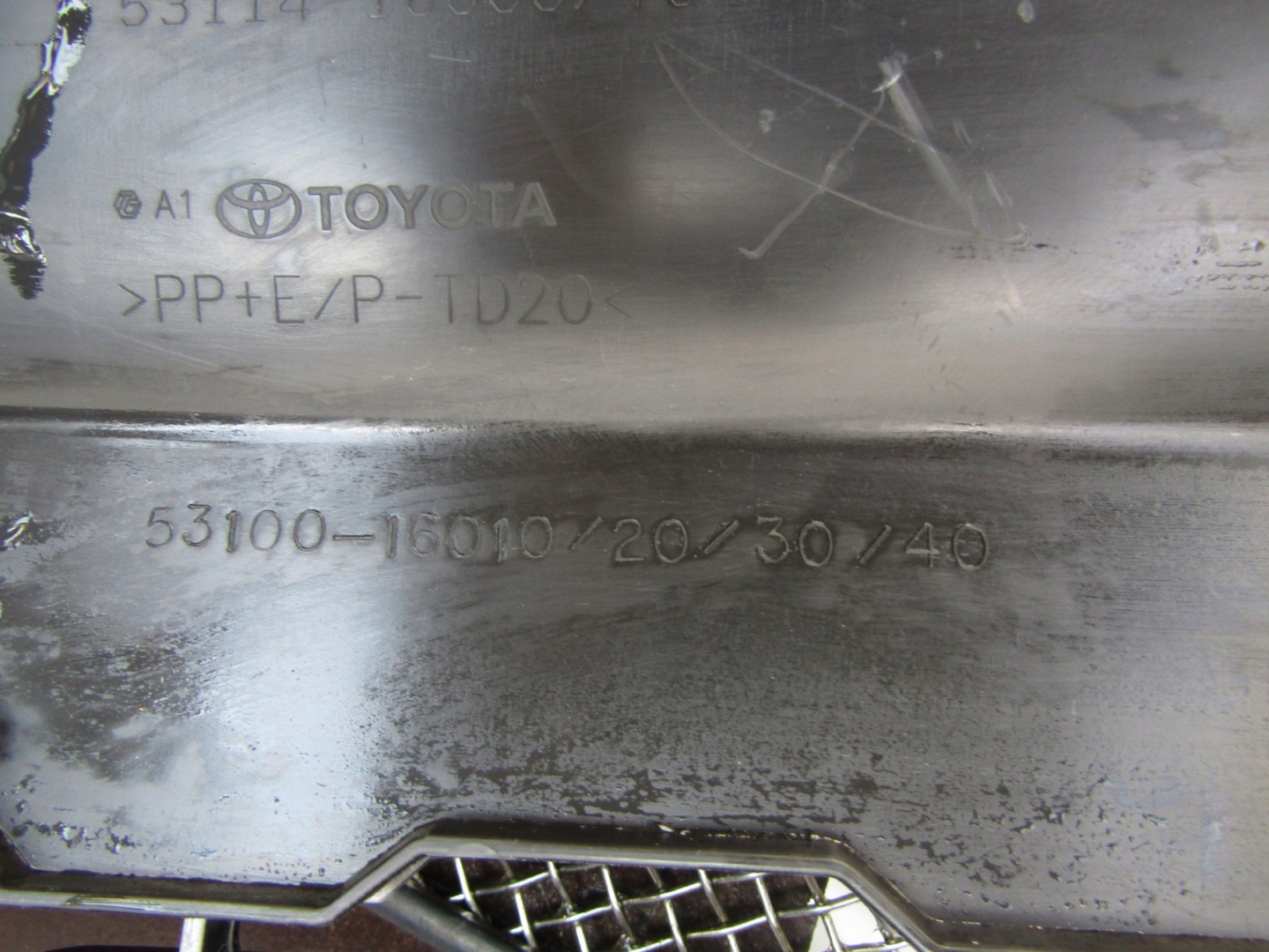 Toyota Corolla E170 Kühlergrill FRONTGRILL Kühlergitter 5310016010H - Thumbnail 9