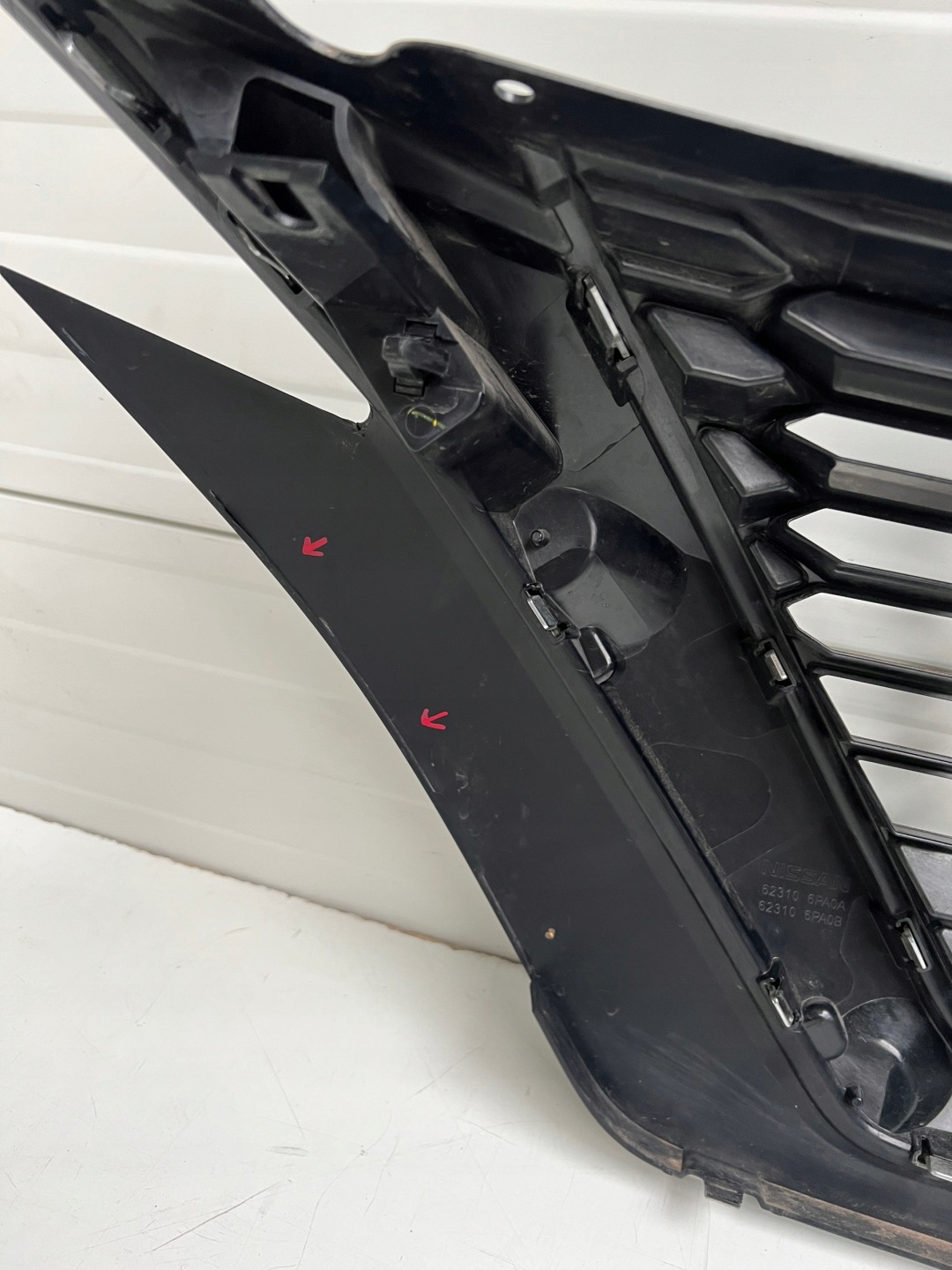 Nissan Juke F16 Kühlergrill FRONTGRILL Kühlergitter 623106PA0B - Thumbnail 10