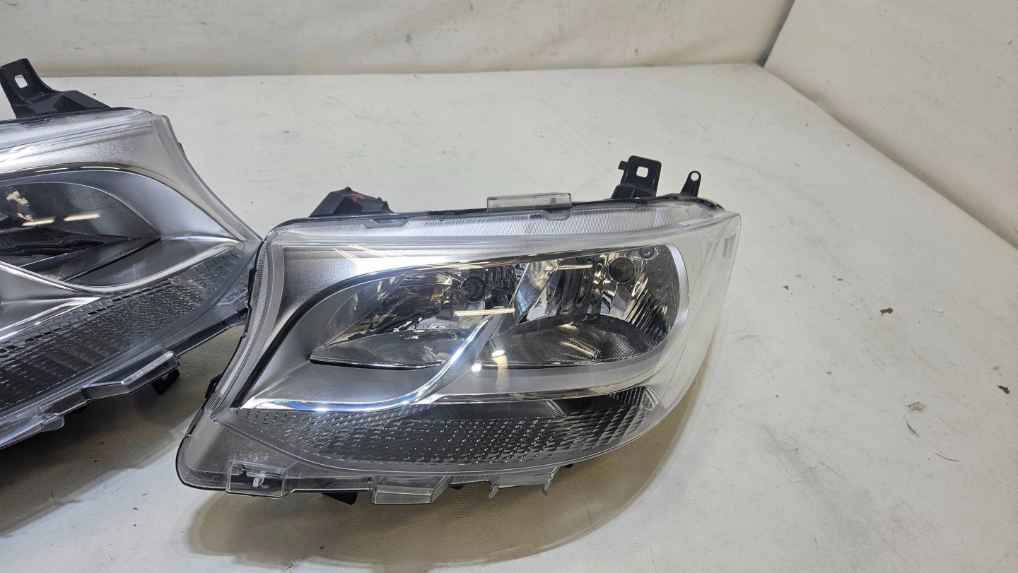 Frontscheinwerfer Mercedes-Benz Sprinter W910 A9109060000 LED Links Headlight - Thumbnail 3