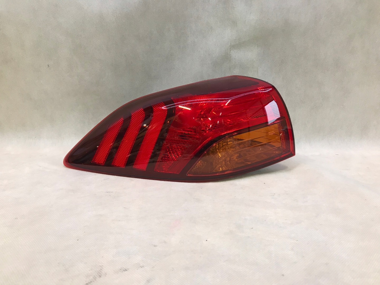 Hyundai Tucson NX4E Rückleuchte 92401D7500 Rearlamp - Thumbnail 1