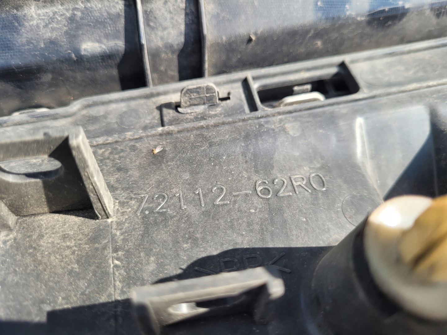 Suzuki Ignis I FH Kühlergrill FRONTGRILL Kühlergitter 7211262R07211 - Thumbnail 1
