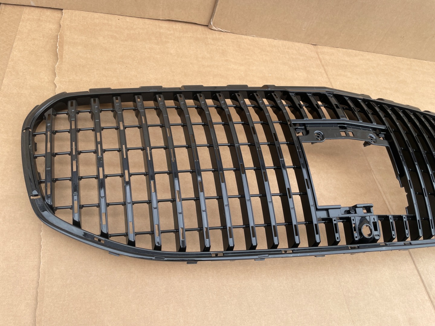 Mercedes-Benz GLS W167 Kühlergrill FRONTGRILL Kühlergitter A1678801806 - Thumbnail 6