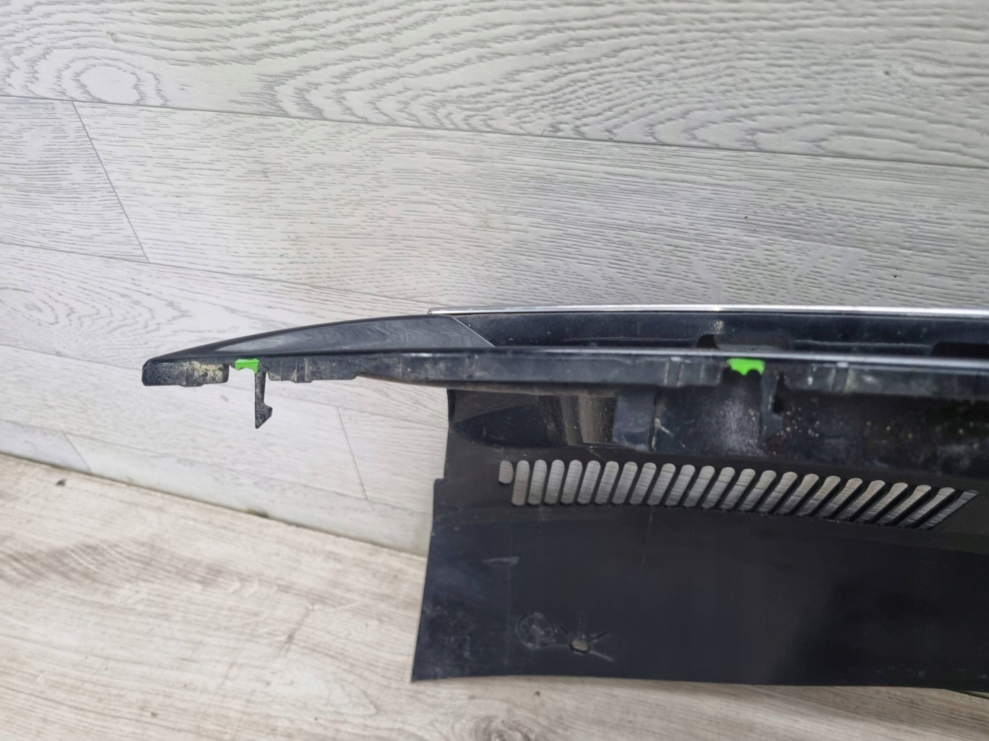 VW Transporter T5 Kühlergrill FRONTGRILL Kühlergitter 7E5853651D - Thumbnail 12
