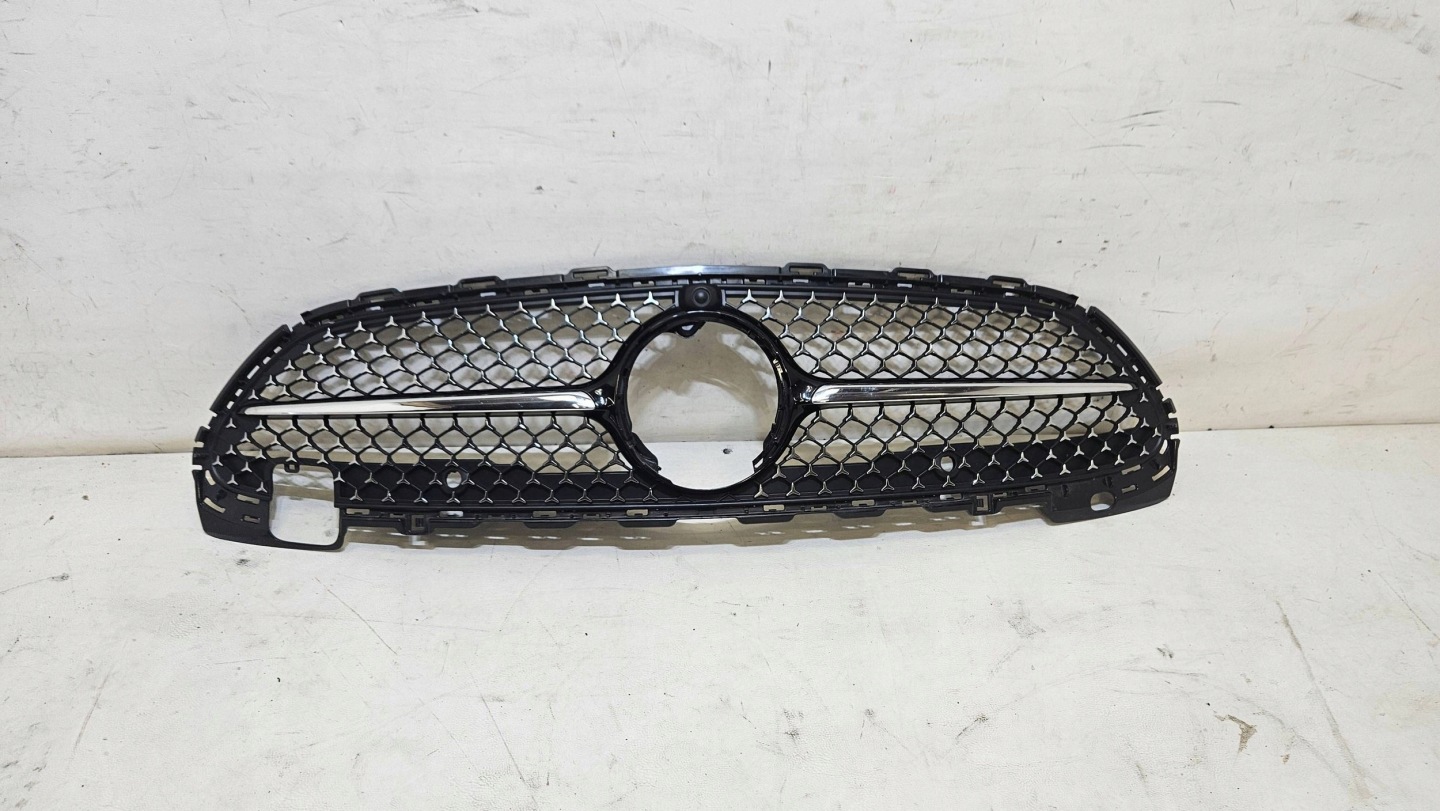 Mercedes-Benz C-Klasse W206 Kühlergrill FRONTGRILL Kühlergitter A2068882100 - Thumbnail 1