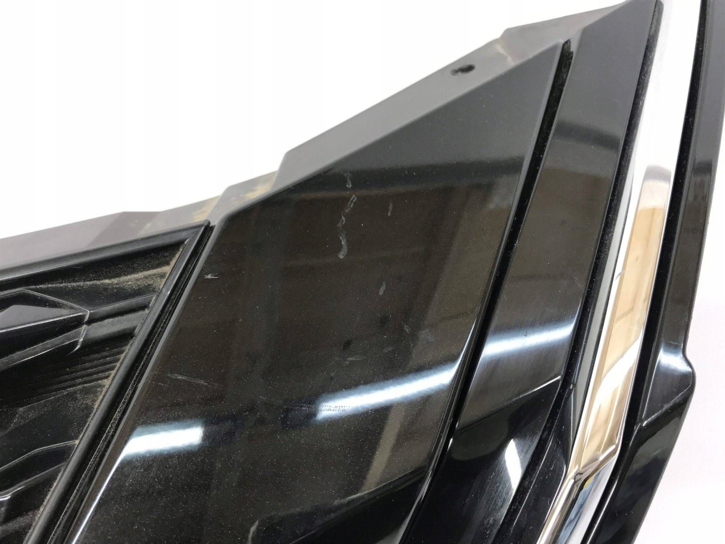 Nissan X-Trail T33 Kühlergrill FRONTGRILL Kühlergitter 623106RU0A - Thumbnail 7