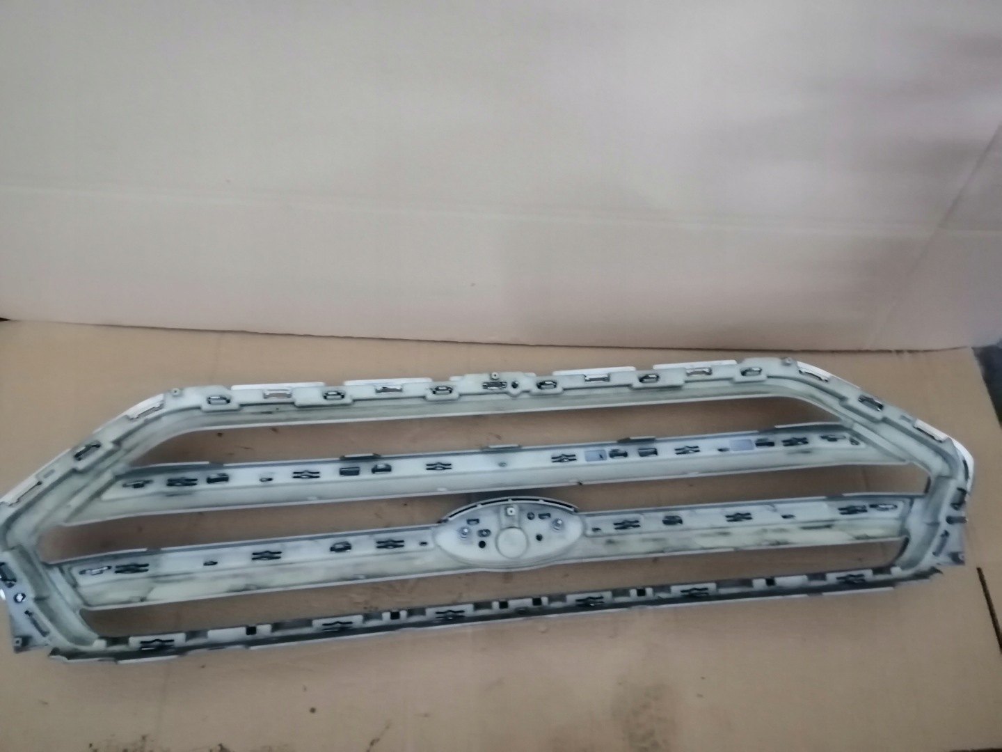 Ford Kuga II Mk2 Kühlergrill FRONTGRILL Kühlergitter GV448200B - Thumbnail 3