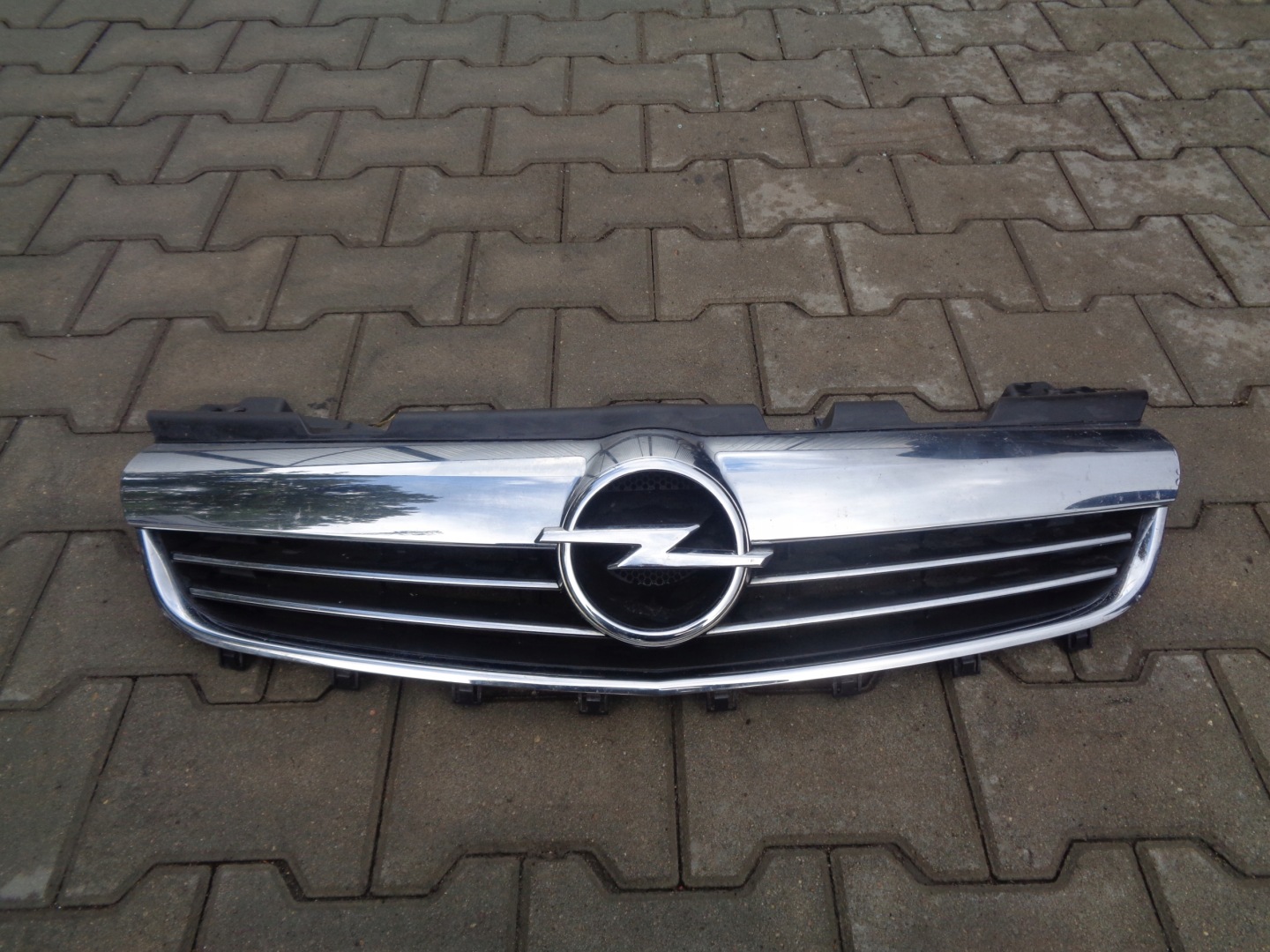 Opel Zafira Kühlergrill FRONTGRILL Kühlergitter 13247331 - Thumbnail 1