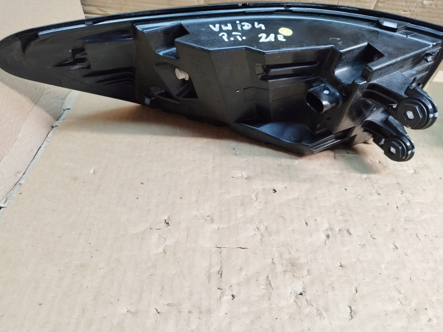 VW ID.4 E2 Rückleuchte Rearlamp - Thumbnail 7