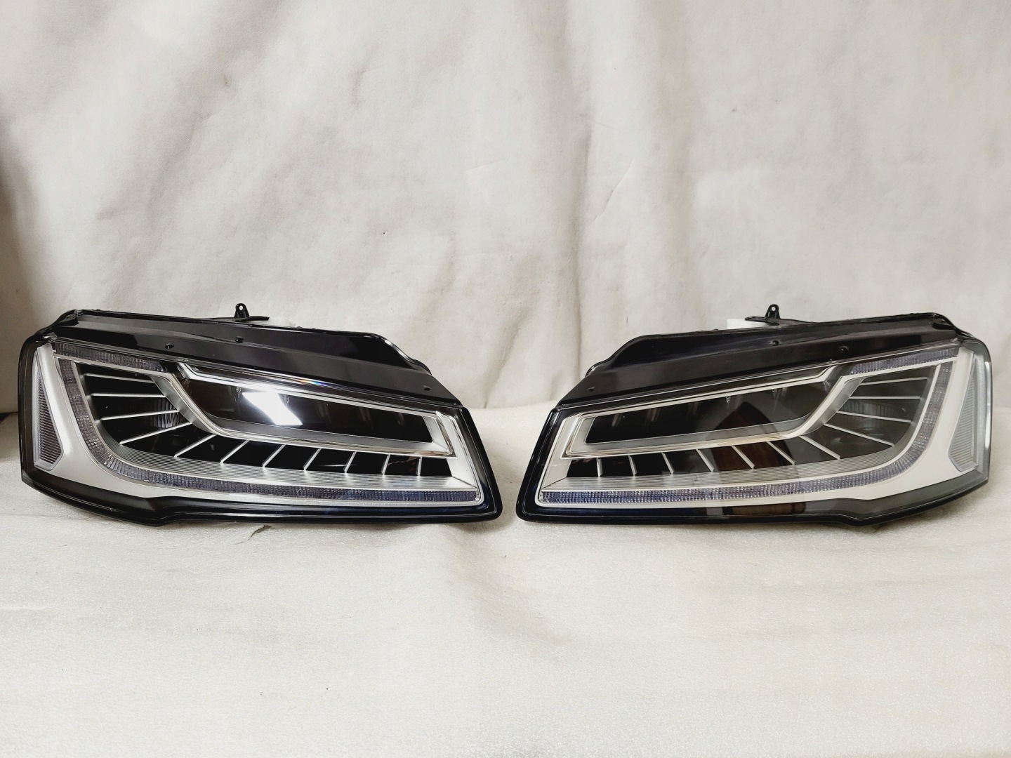 Frontscheinwerfer Audi A8 4H0941784 Matrix LED Links Scheinwerfer Headlight - Thumbnail 1