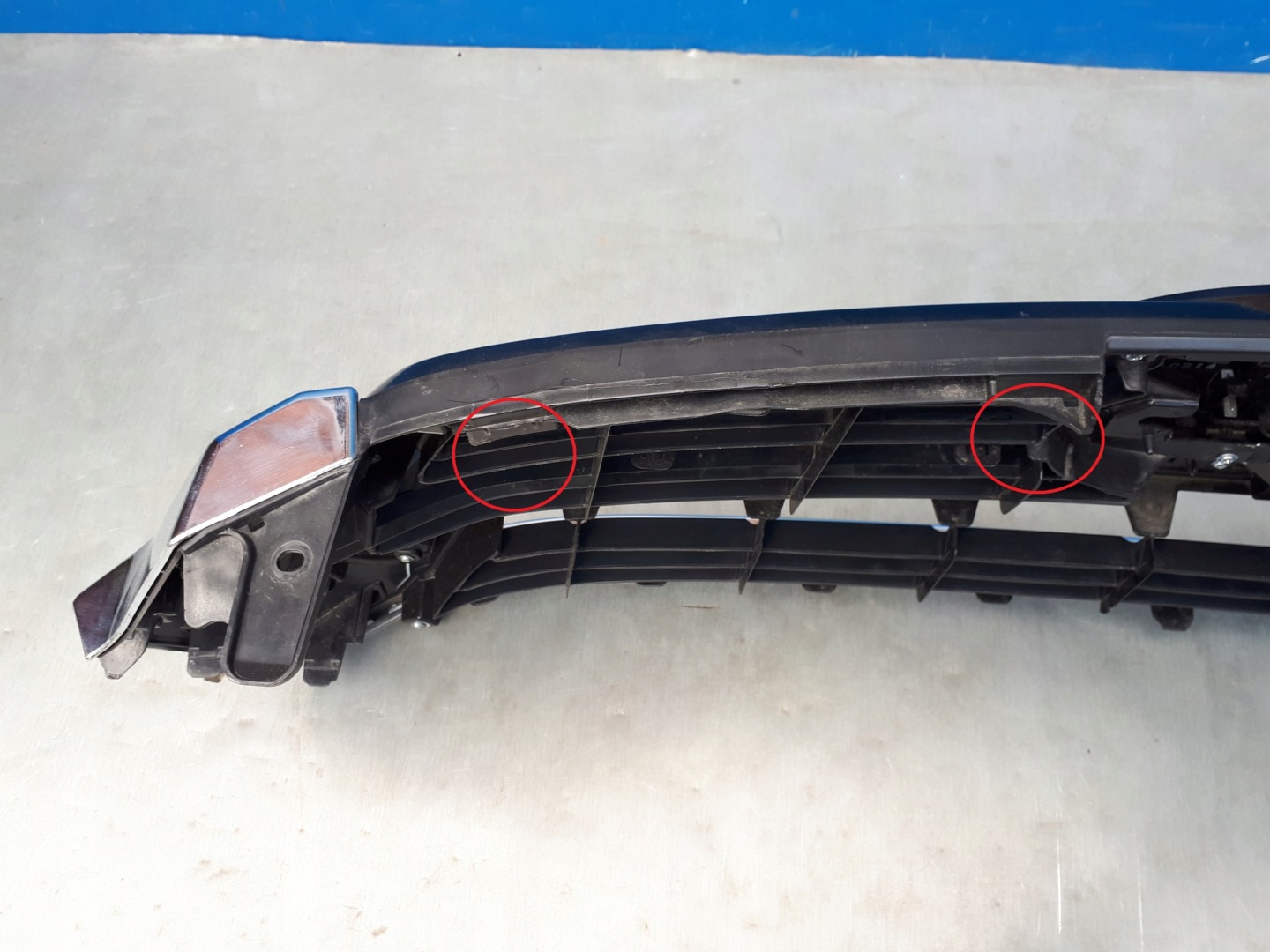 Toyota Hilux AN1P Kühlergrill FRONTGRILL Kühlergitter 531110KB30 - Thumbnail 9